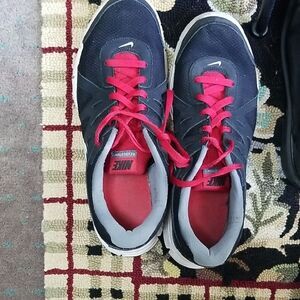 Nike Black and Red Men's Shoes